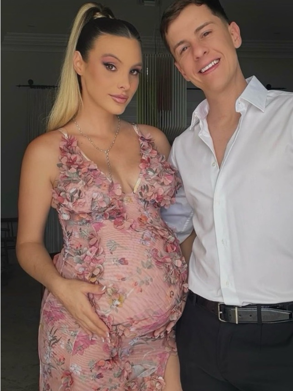 PatBO dress (or maternity dress) Floral. Lelepons wore for her maternity pics🆕